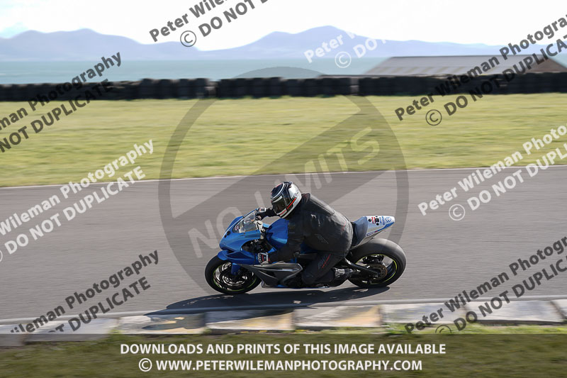 anglesey no limits trackday;anglesey photographs;anglesey trackday photographs;enduro digital images;event digital images;eventdigitalimages;no limits trackdays;peter wileman photography;racing digital images;trac mon;trackday digital images;trackday photos;ty croes